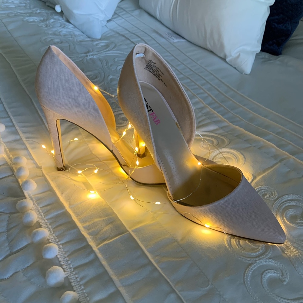 Just fab beige heel